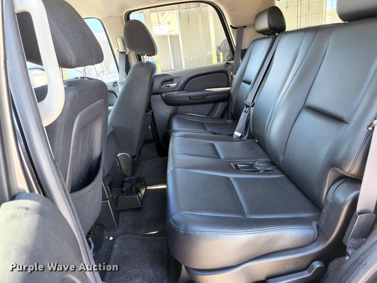 image for item KH9745 2010 Chevrolet Tahoe  SUV