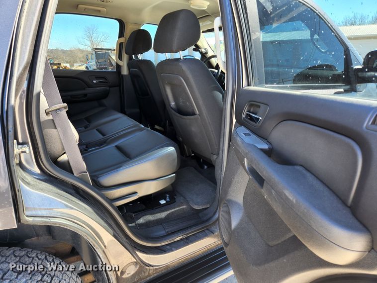 image for item KH9745 2010 Chevrolet Tahoe  SUV