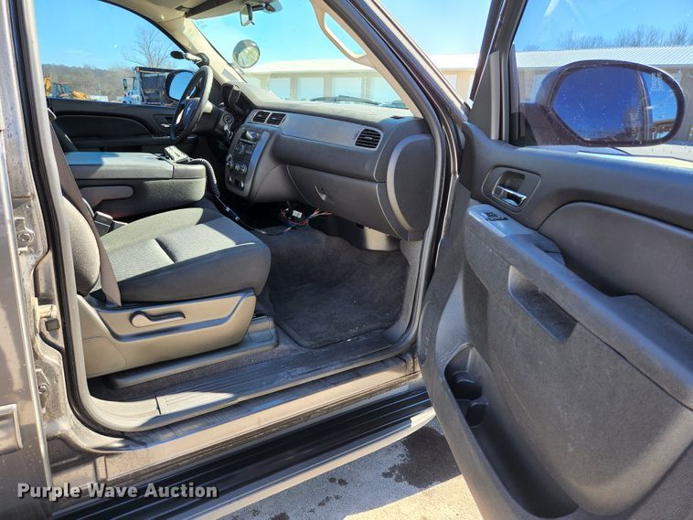 image for item KH9745 2010 Chevrolet Tahoe  SUV