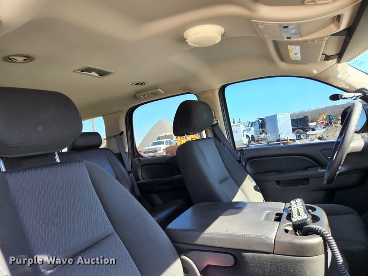 image for item KH9745 2010 Chevrolet Tahoe  SUV