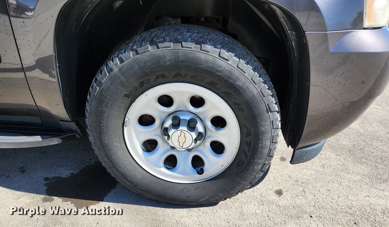 image for item KH9745 2010 Chevrolet Tahoe  SUV