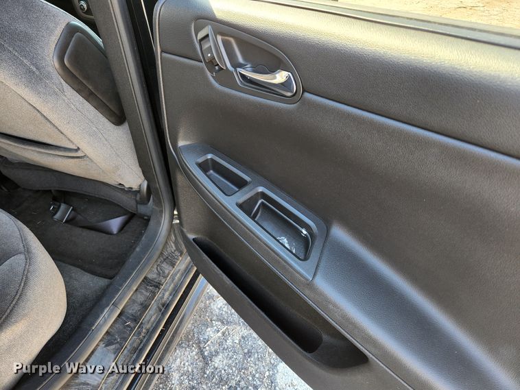 image for item KH9746 2012 Chevrolet Impala Police Cruiser