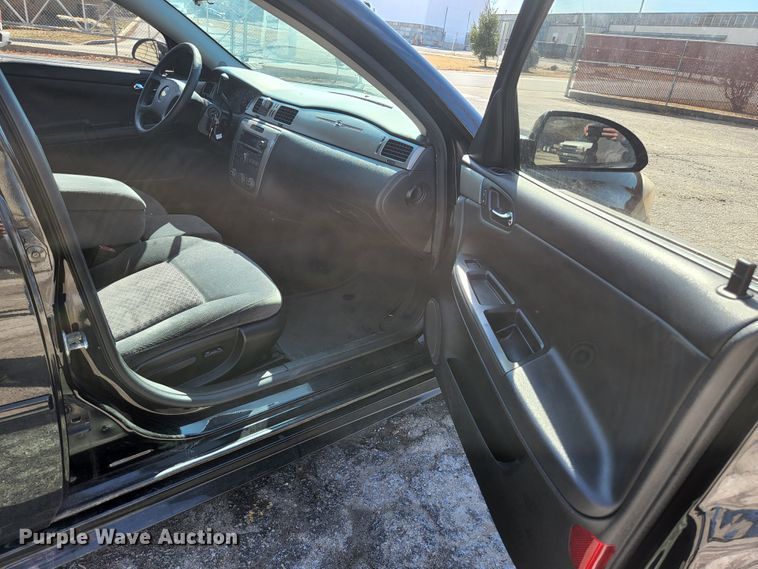 image for item KH9746 2012 Chevrolet Impala Police Cruiser