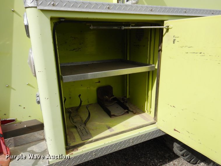 image for item KJ9577 1982 Ford L8000  pumper fire truck