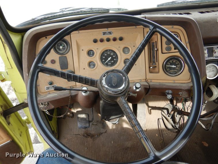 image for item KJ9577 1982 Ford L8000  pumper fire truck