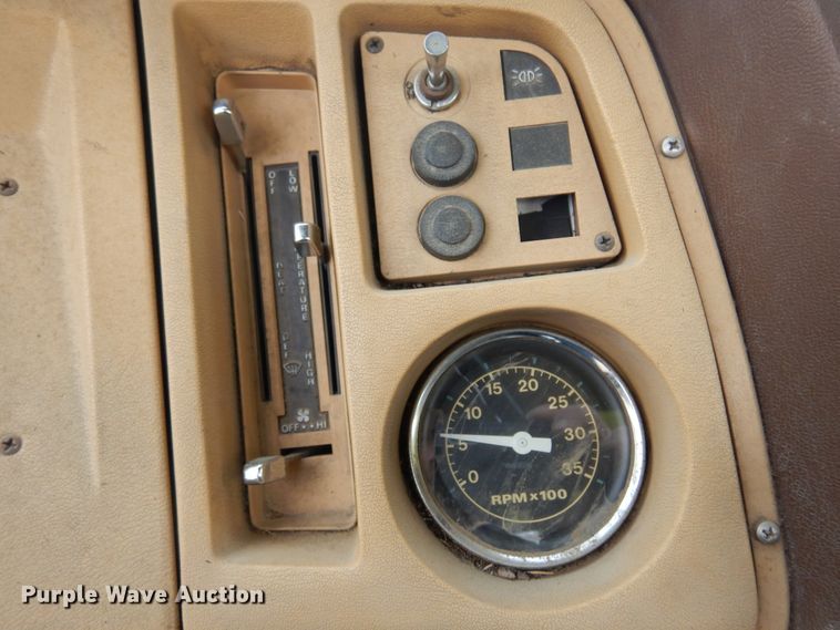 image for item KJ9577 1982 Ford L8000  pumper fire truck