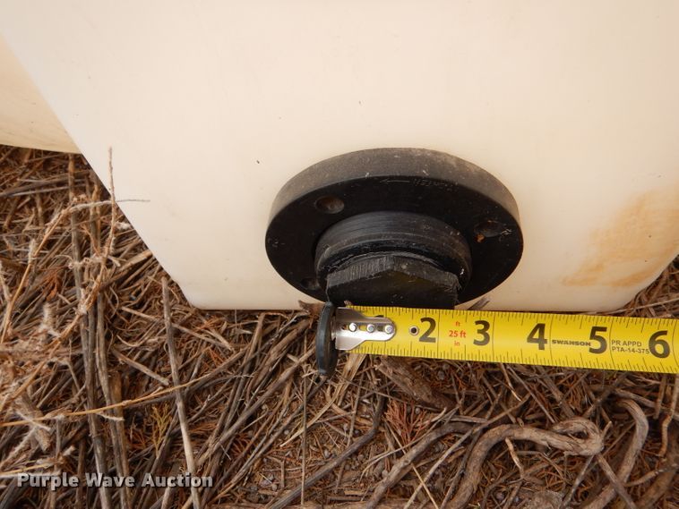 image for item LJ9797 Poly tank