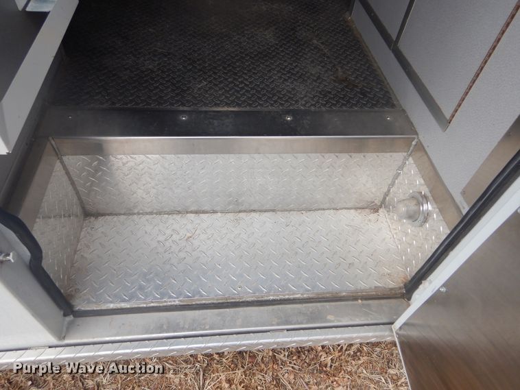 image for item MX9815 2006 Ford E450 Super Duty  ambulance