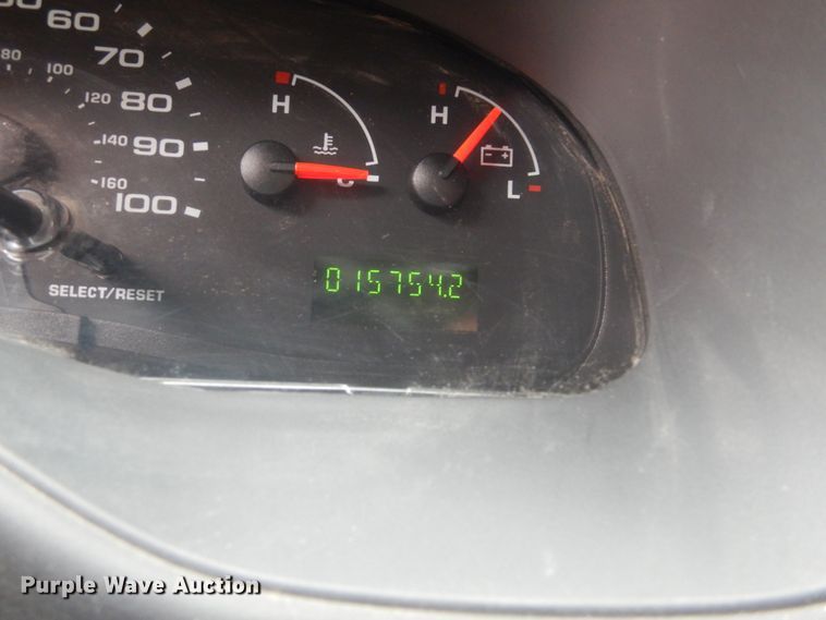 image for item MX9815 2006 Ford E450 Super Duty  ambulance