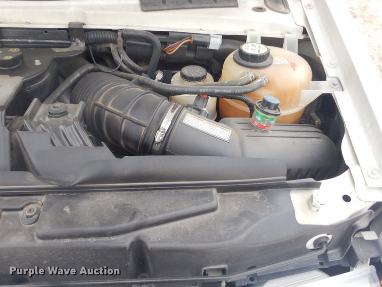 image for item MX9815 2006 Ford E450 Super Duty  ambulance