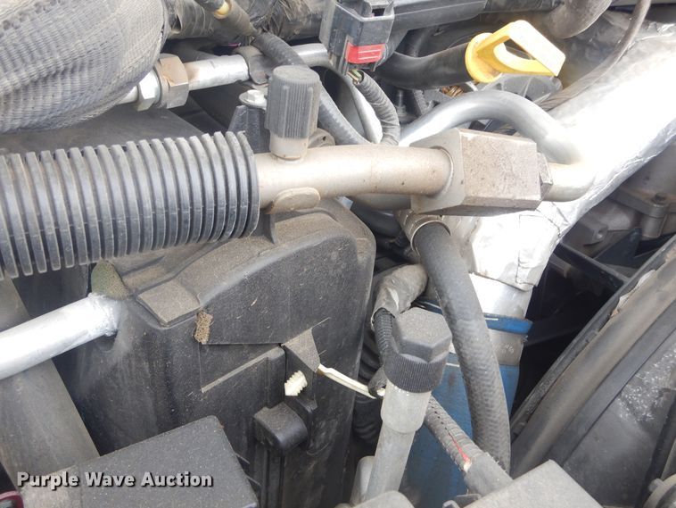 image for item MX9815 2006 Ford E450 Super Duty  ambulance