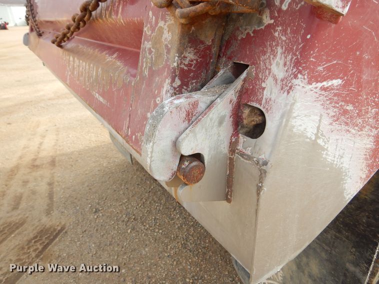 image for item MX9822 2010 International WorkStar 7600  dump truck