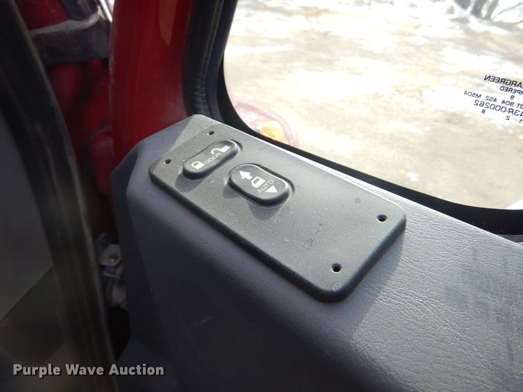 image for item MX9822 2010 International WorkStar 7600  dump truck