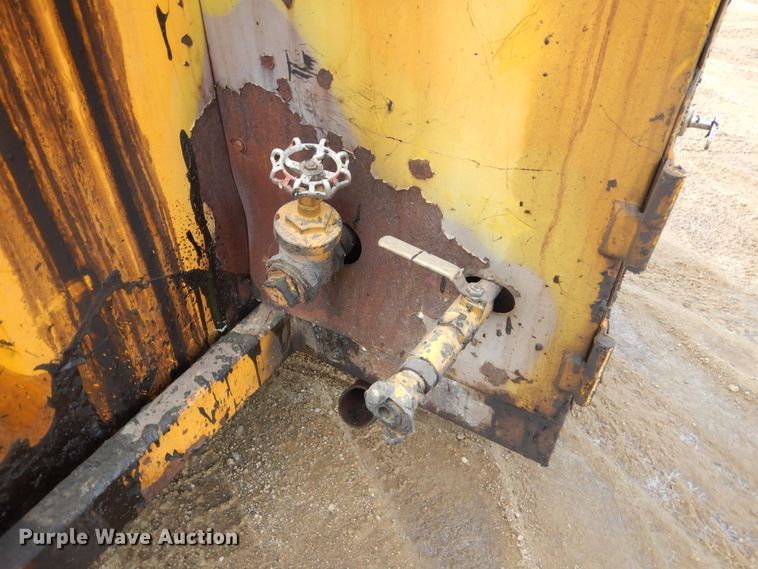 image for item MX9828 1990 Cimline 200 Melter  melter/applicator