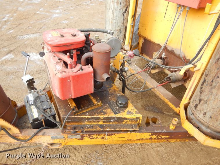 image for item MX9828 1990 Cimline 200 Melter  melter/applicator