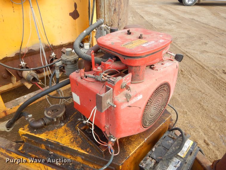 image for item MX9828 1990 Cimline 200 Melter  melter/applicator