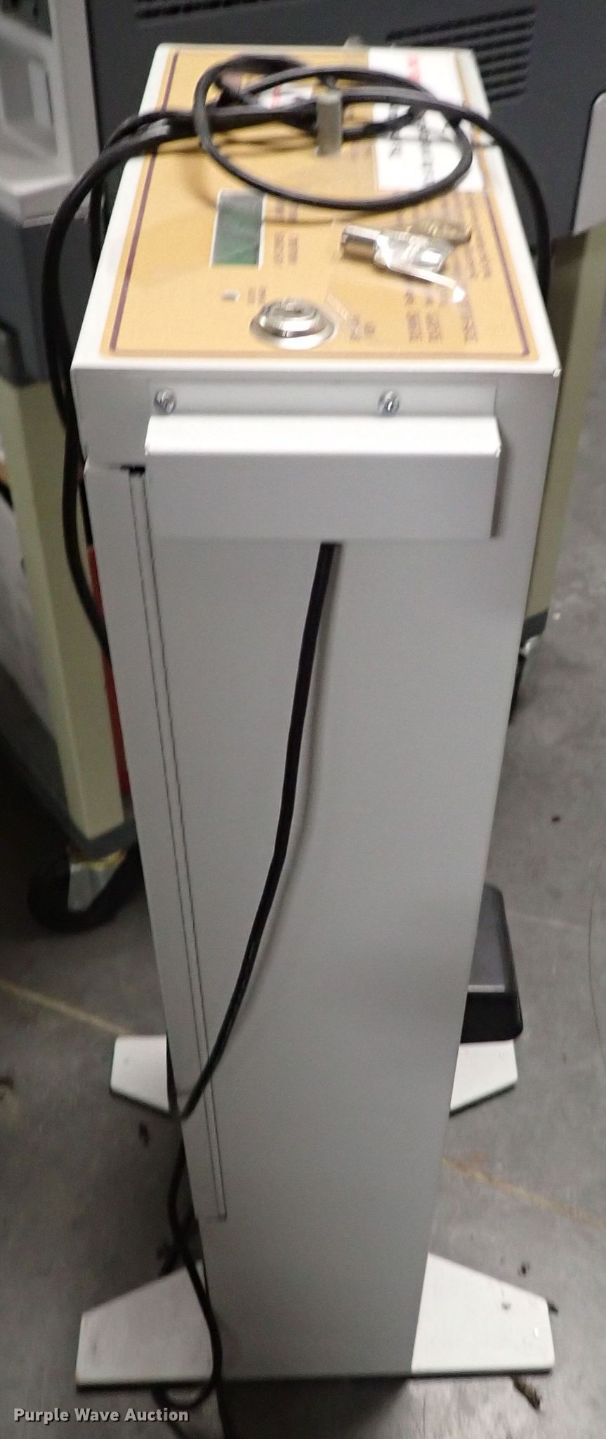 EnvisionWare coin/bill acceptor in Derby, KS | Item IH9612 sold ...