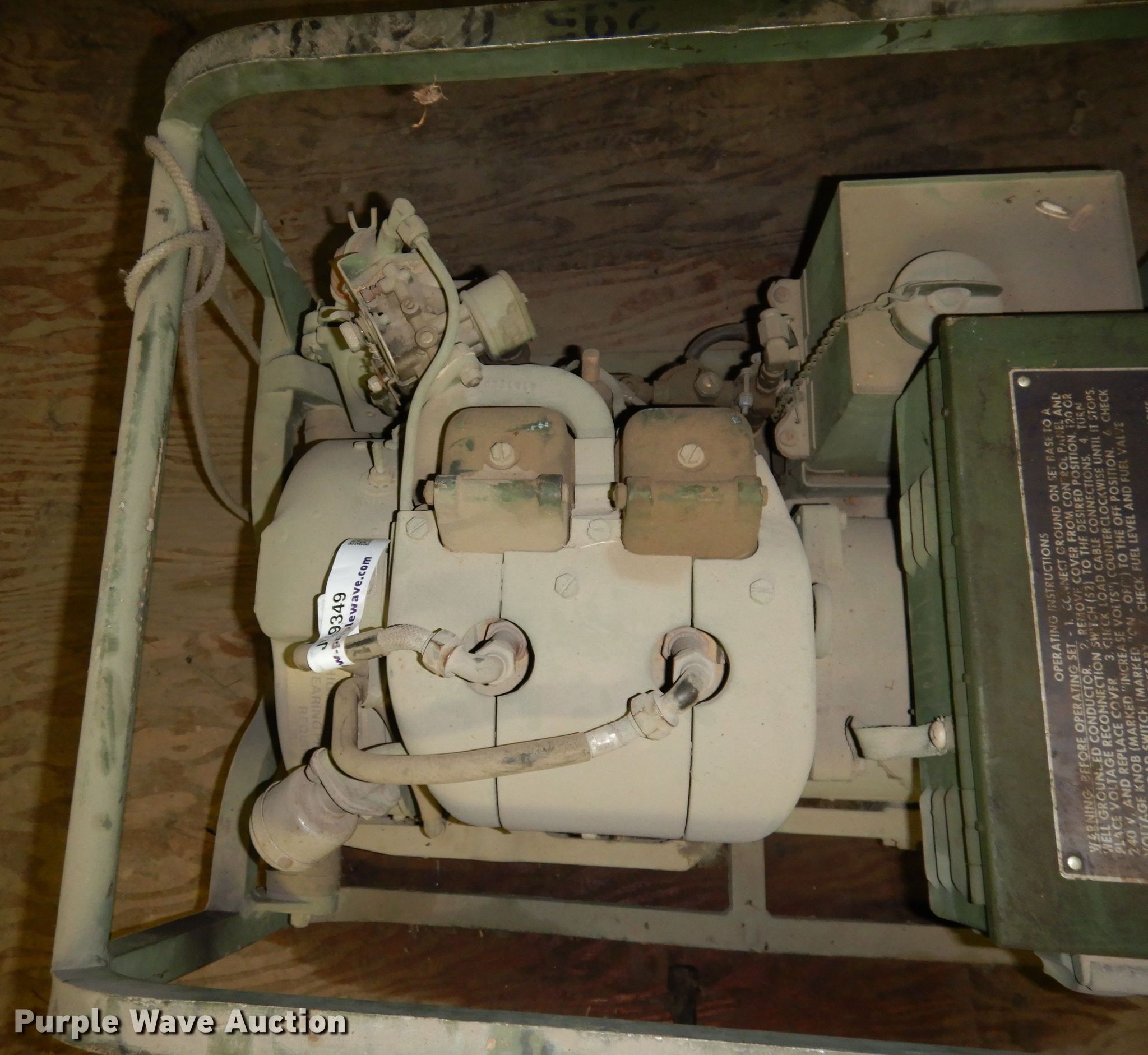 (2) gas engines in Osawatomie, KS Item JV9349 sold Purple Wave