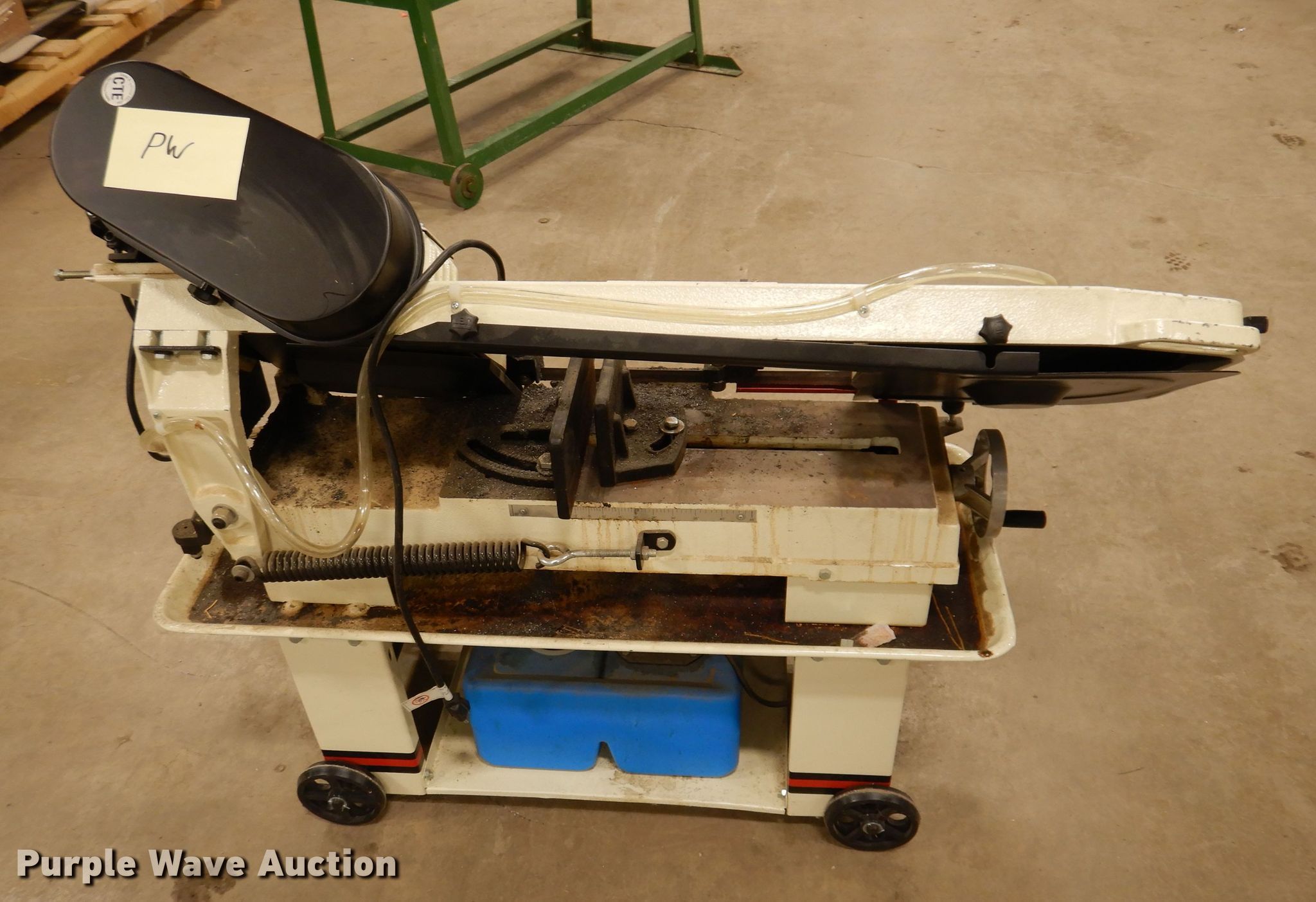 Jet HVBS7MW band saw in Des Moines, IA Item KG9944 sold Purple Wave