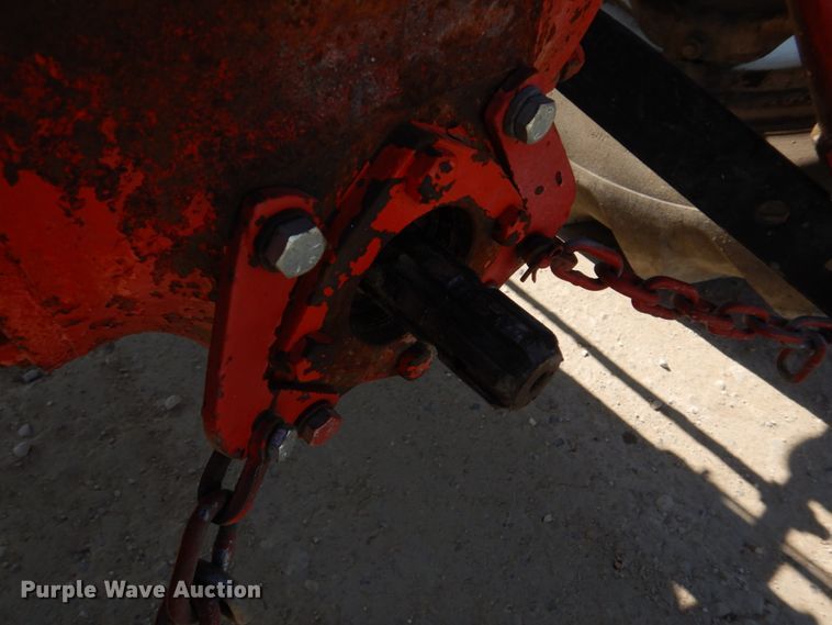 image for item DE7522 Ford 800 Series  tractor