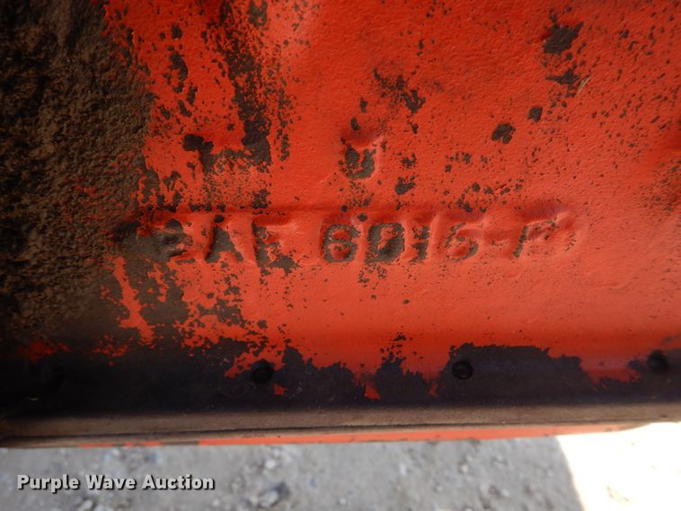 image for item DE7522 Ford 800 Series  tractor