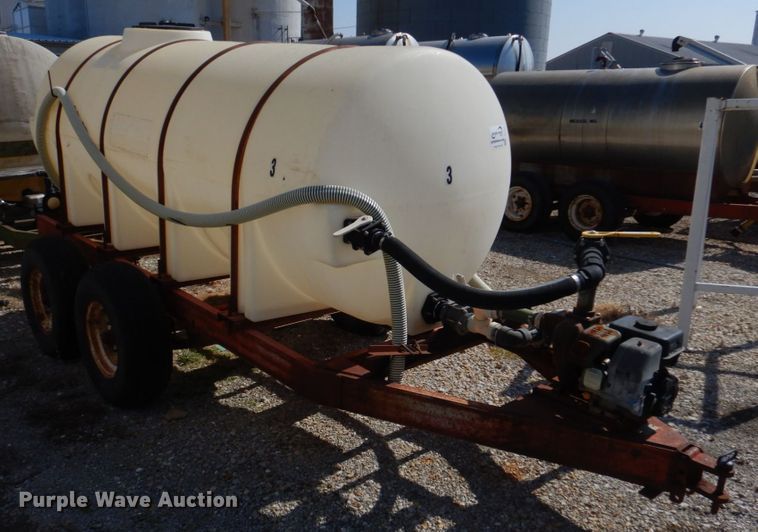 image for item DE7525 P&H 2808-T  nurse tank trailer
