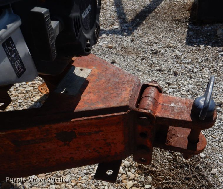 image for item DE7525 P&H 2808-T  nurse tank trailer