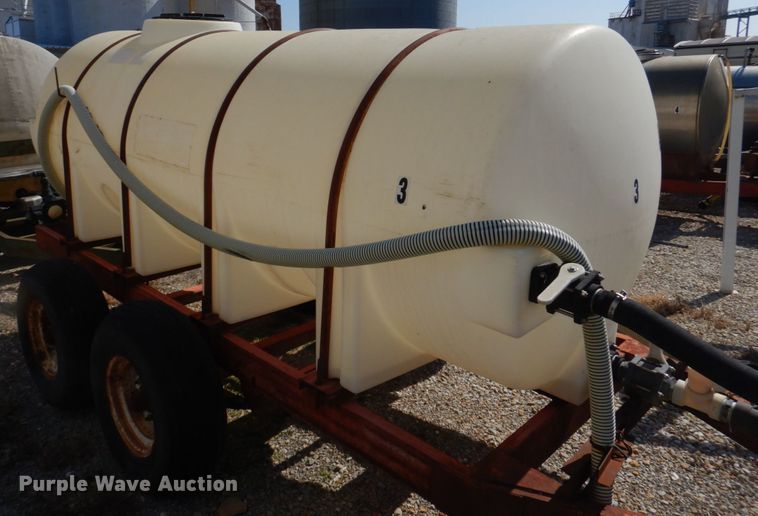 image for item DE7525 P&H 2808-T  nurse tank trailer