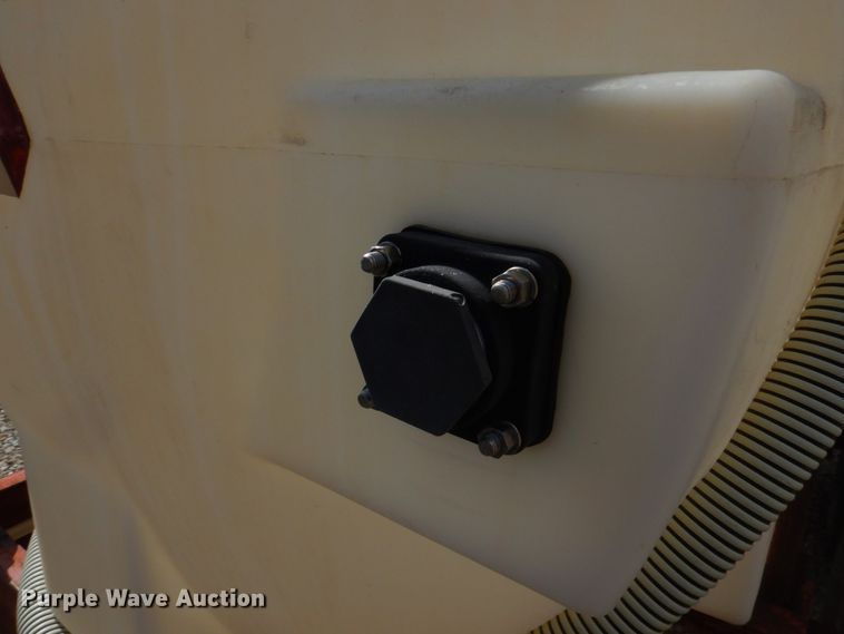 image for item DE7525 P&H 2808-T  nurse tank trailer