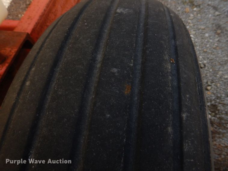 image for item DE7525 P&H 2808-T  nurse tank trailer