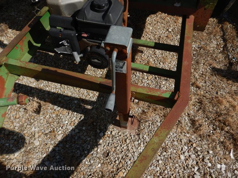 image for item DE7526 Western  nurse tank trailer