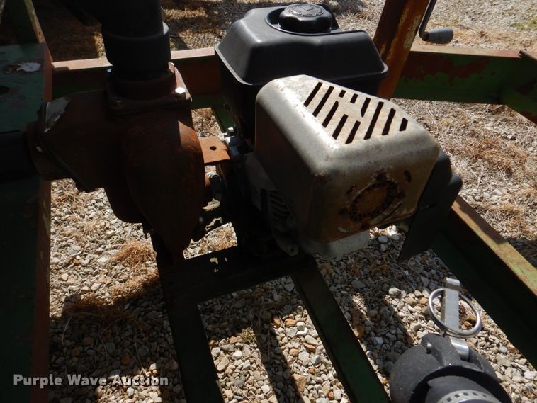 image for item DE7526 Western  nurse tank trailer