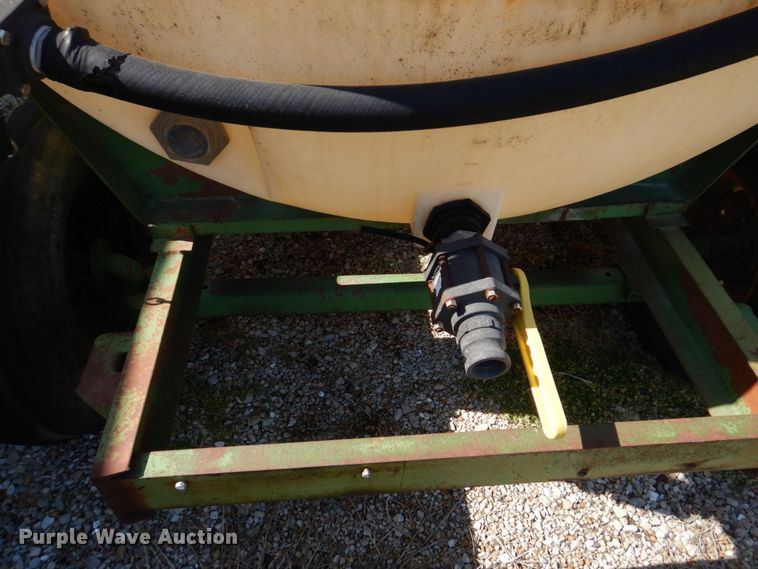 image for item DE7526 Western  nurse tank trailer