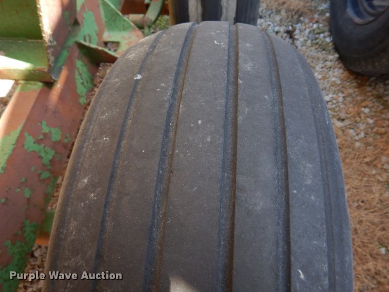 image for item DE7526 Western  nurse tank trailer