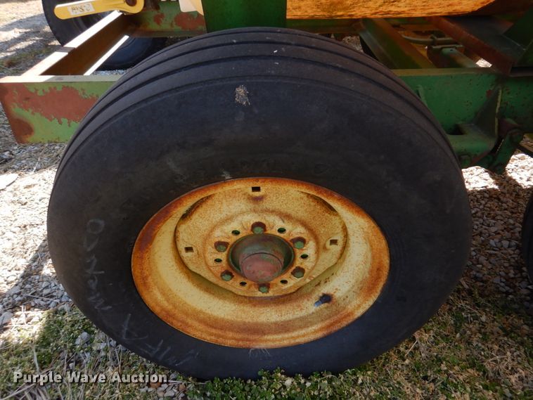 image for item DE7526 Western  nurse tank trailer