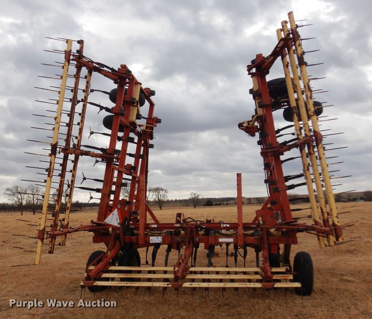 image for item DF0084 Krause 4231  field cultivator