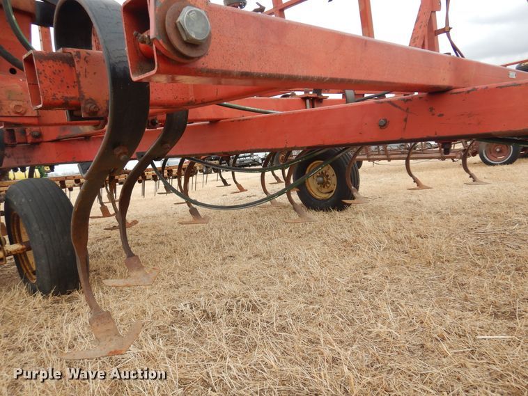 image for item DF0084 Krause 4231  field cultivator