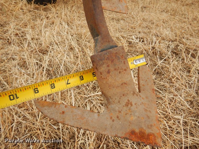 image for item DF0084 Krause 4231  field cultivator