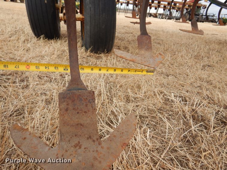 image for item DF0084 Krause 4231  field cultivator