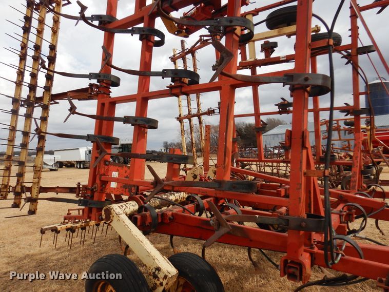 image for item DF0084 Krause 4231  field cultivator