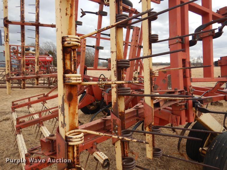 image for item DF0084 Krause 4231  field cultivator