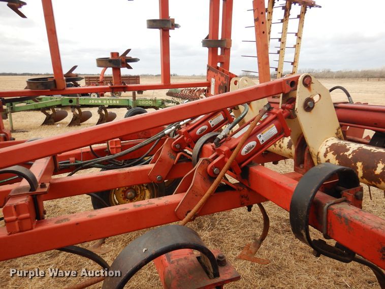 image for item DF0084 Krause 4231  field cultivator