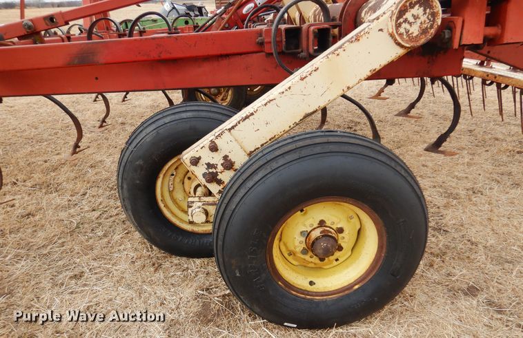 image for item DF0084 Krause 4231  field cultivator