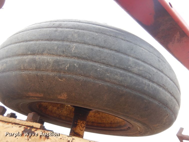 image for item DF0084 Krause 4231  field cultivator