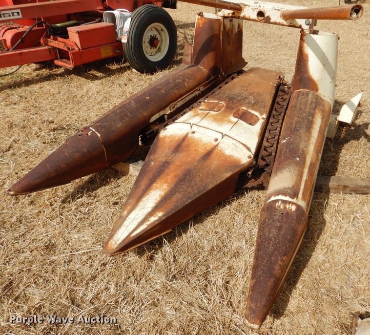 image for item DF0088 Hesston 150  forage harvester