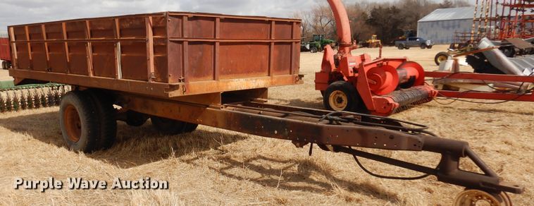 image for item DF0089 Shop built  grain trailer