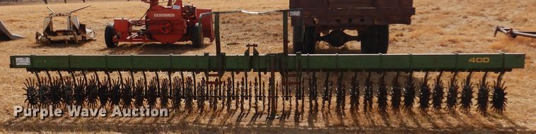 image for item DF0091 John Deere EO400  rotary hoe