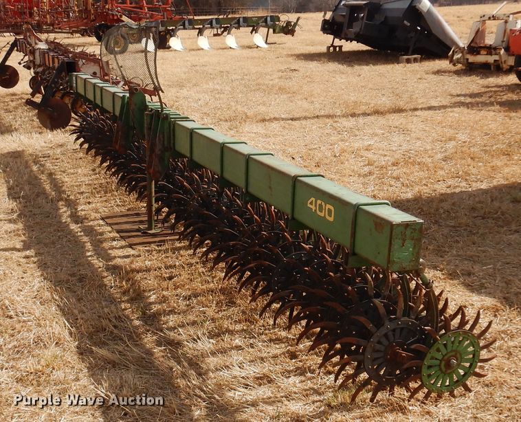 image for item DF0091 John Deere EO400  rotary hoe