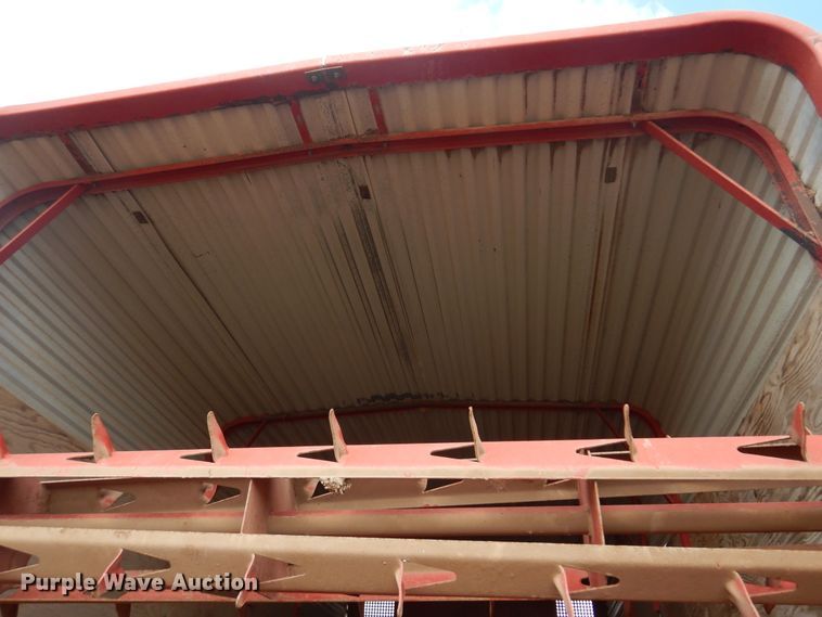 image for item DF0094 New Holland 716  silage wagon