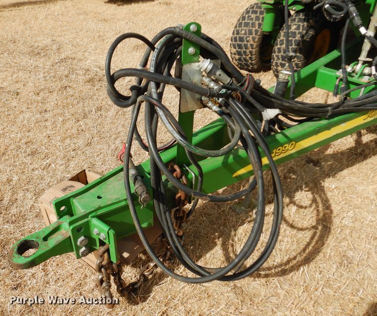 image for item DF0097 2014 John Deere 1990 CCS  air seeder